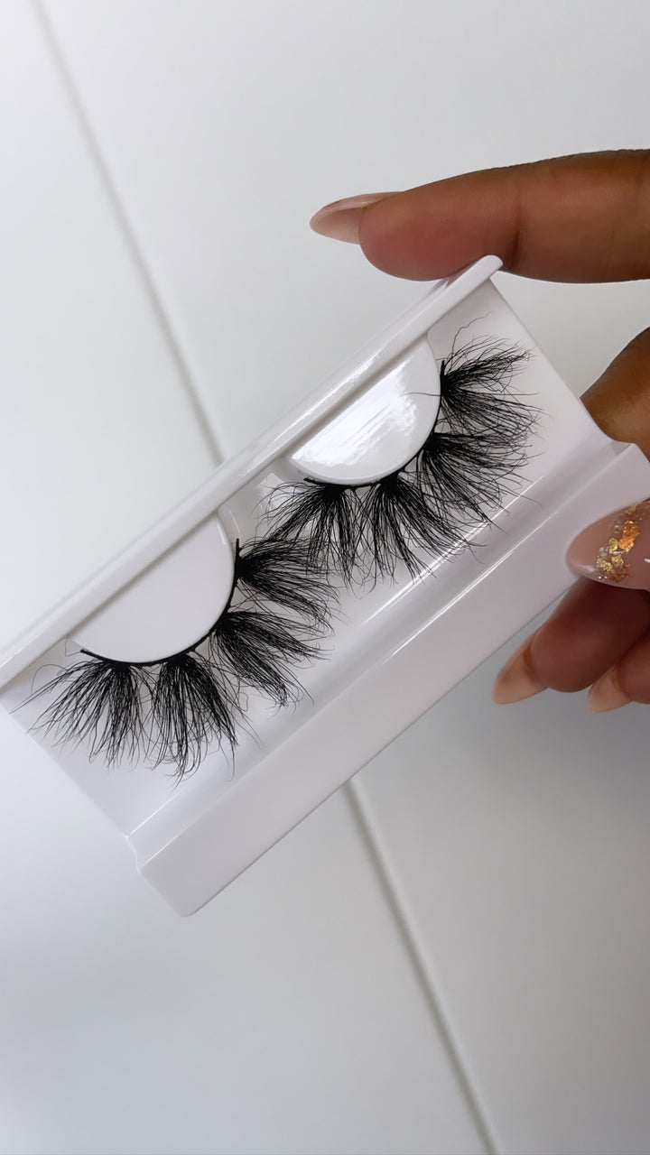 Vera Lashes