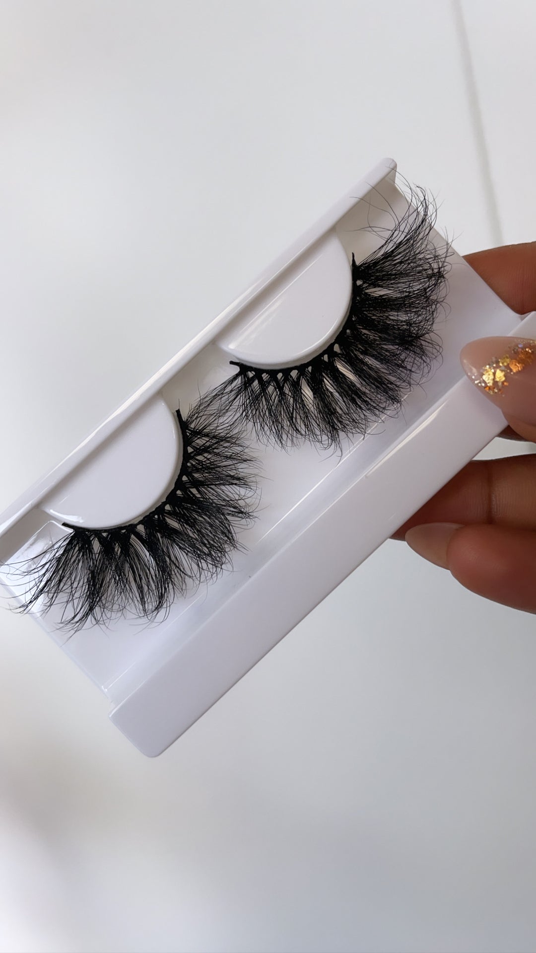 Nicki Lashes