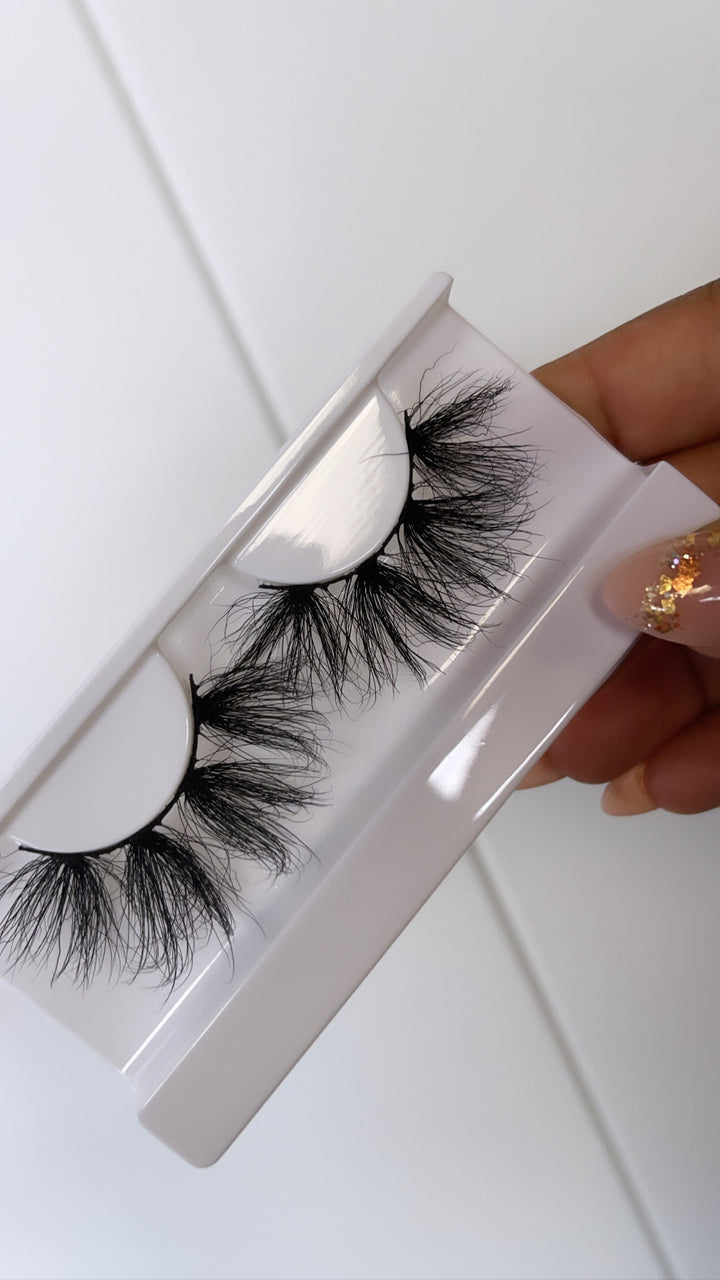 Vera Lashes